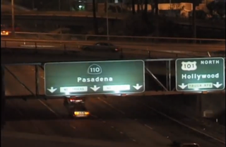 Illustration for article titled How One Fed-Up Dude Fixed an Awful Highway Sign Himself